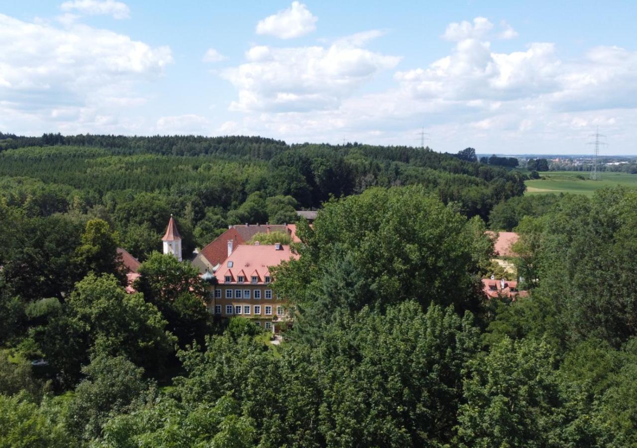 Naturschlosshotel Blumenthal Hotel Aichach